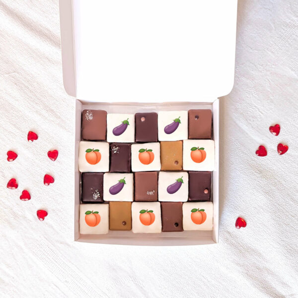 Coffret coquin de guimauves et chocolats pour amoureux