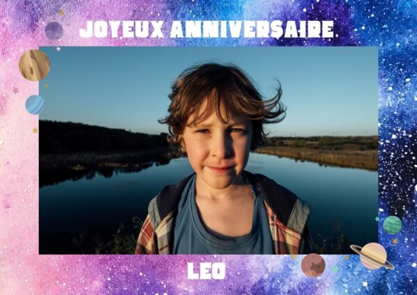 Feuille comestible espace et planètes avec photo et message pour gâteau