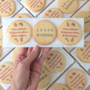 Réglette de trois biscuits sablés artisanaux avec personnalisation pour Lease Material