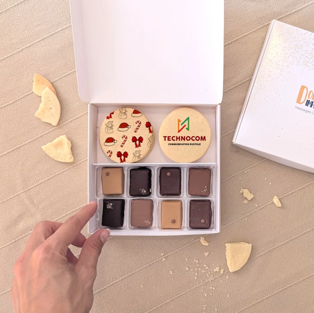Coffret gourmand personnalisé biscuits et chocolats